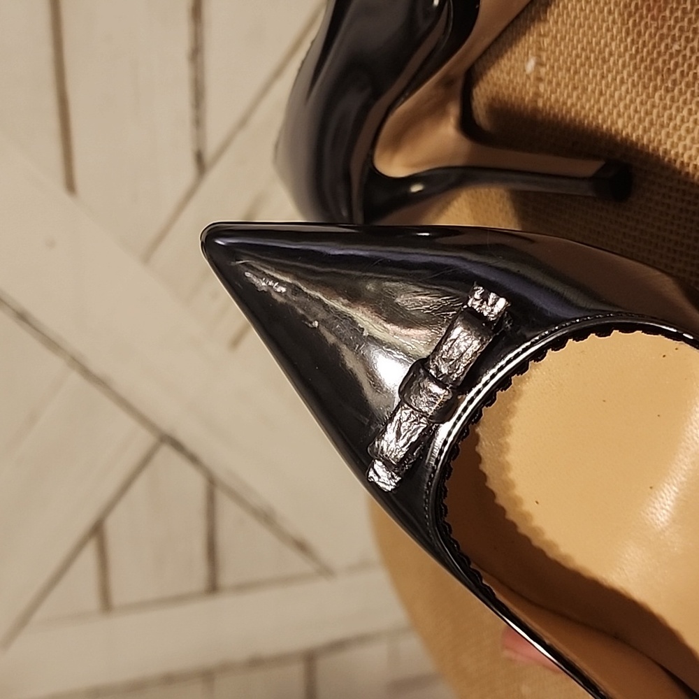 No. 21 Black Patent Leather Heels - Picture 9 of 12